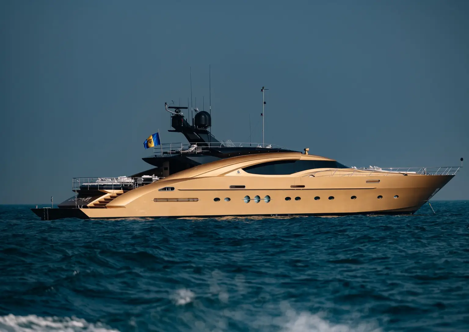 cheap yacht rental Dubai
