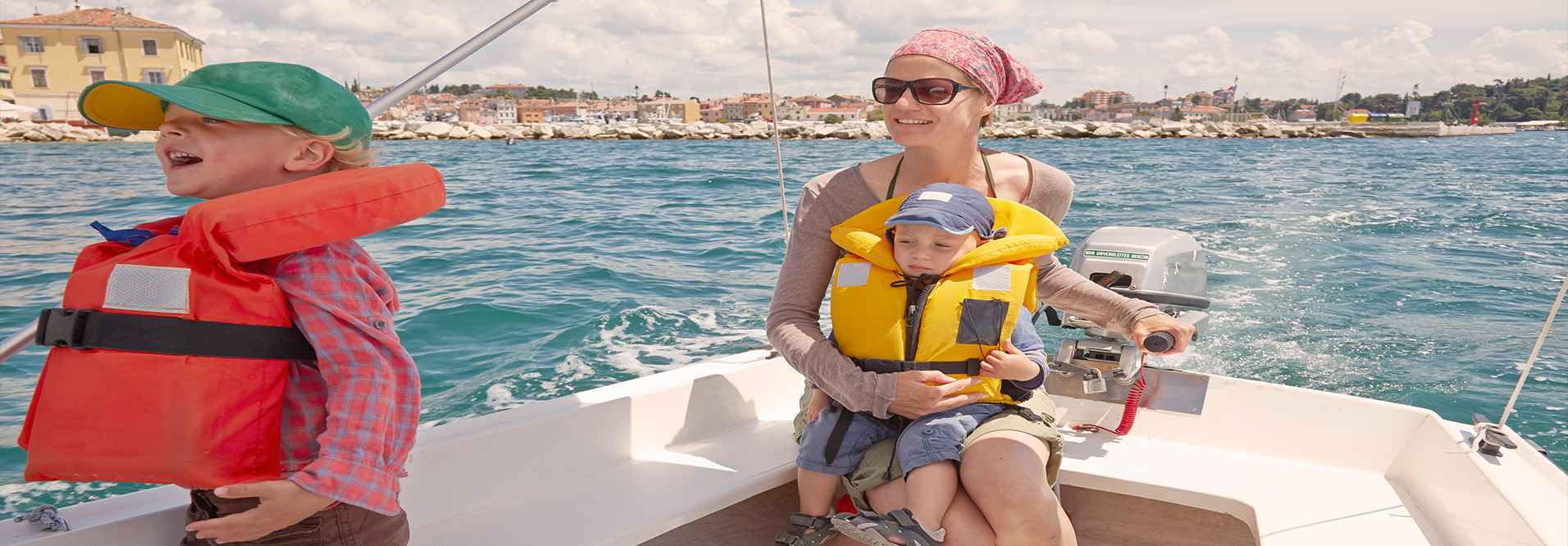 Family-Friendly Yacht Trip Dubai: Tips For A Safe Experience