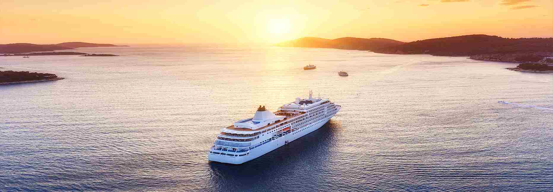 The Future Of Sailing: How Smart Yachts Are Revolutionizing Boat Hire Dubai