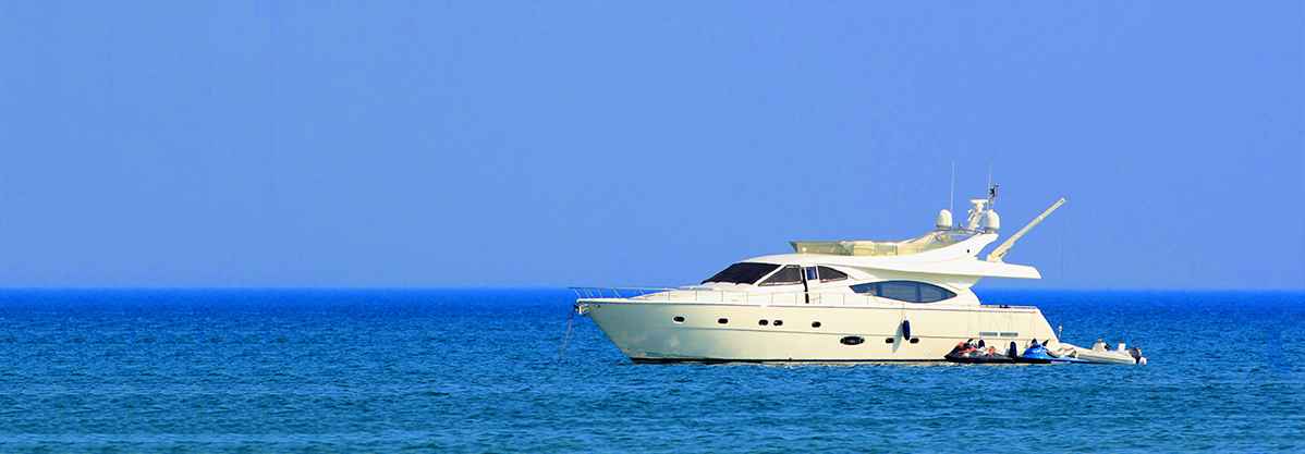 Last-Minute Luxury Yacht Hire Tips for a Relaxing Dubai Holiday